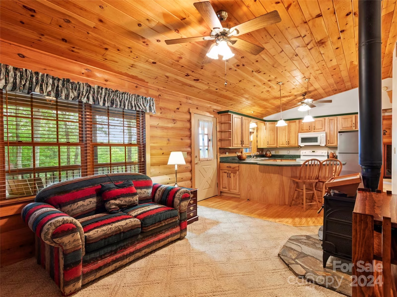 Property image 5 at 1005 Pine Tree Road, Spruce Pine, NC 28777