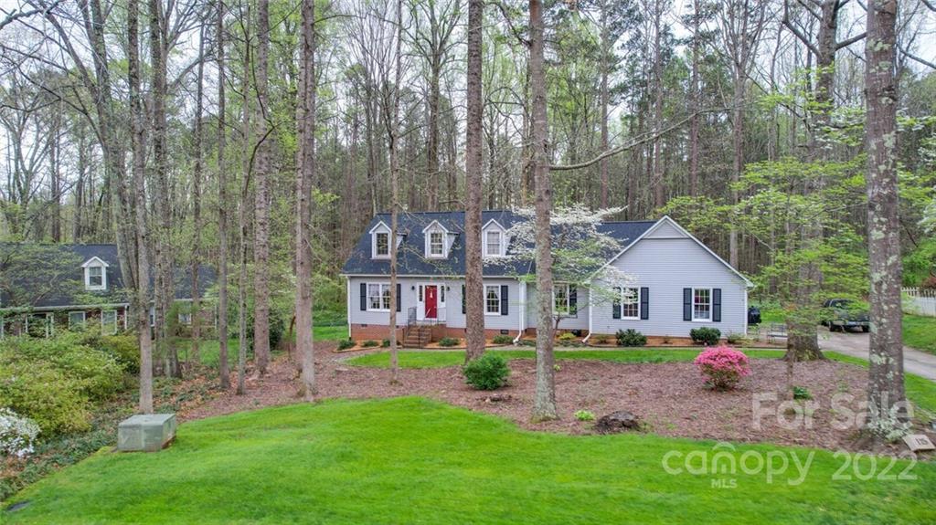 Property image 2 of 115 Sharon Court in Corbin Hills, Salisbury, NC 28146