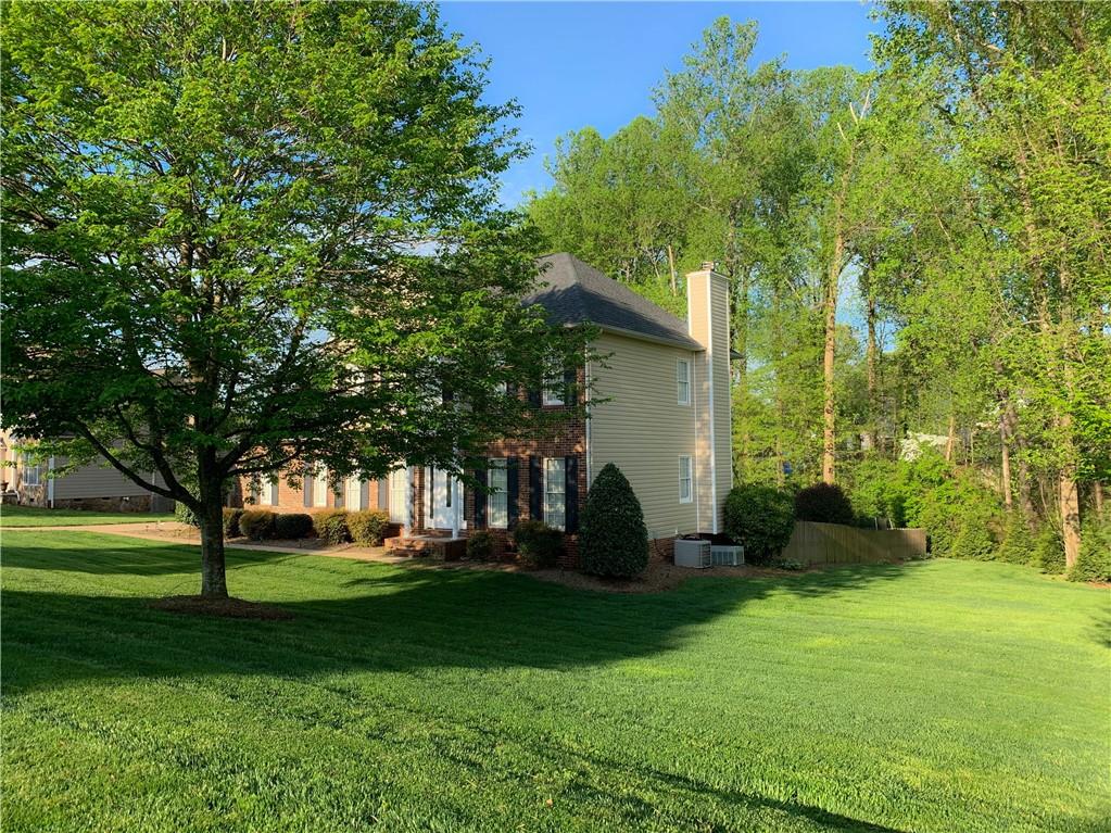 Property image 3 of 2591 Chandy Street in Walnut Creek, Newton, NC 28658