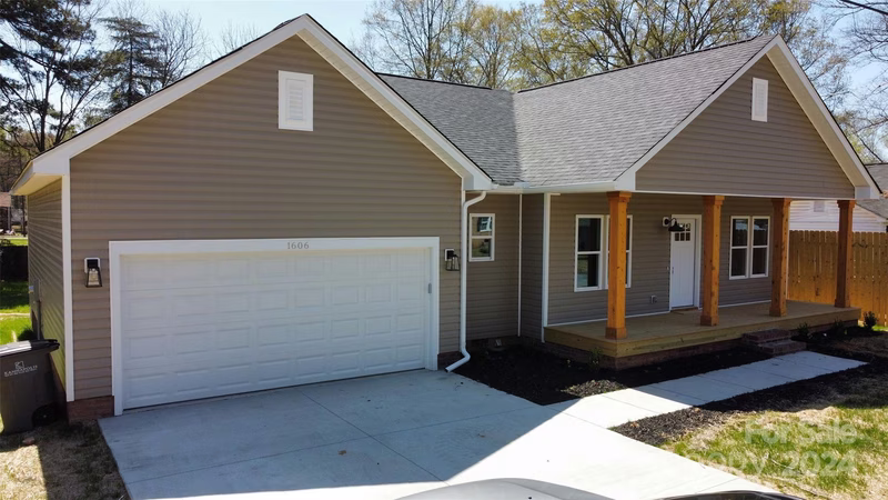 1606 Central Drive