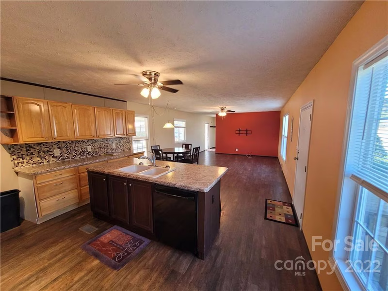 Property image 4 at 384 Stutts Road, Mooresville, NC 28117