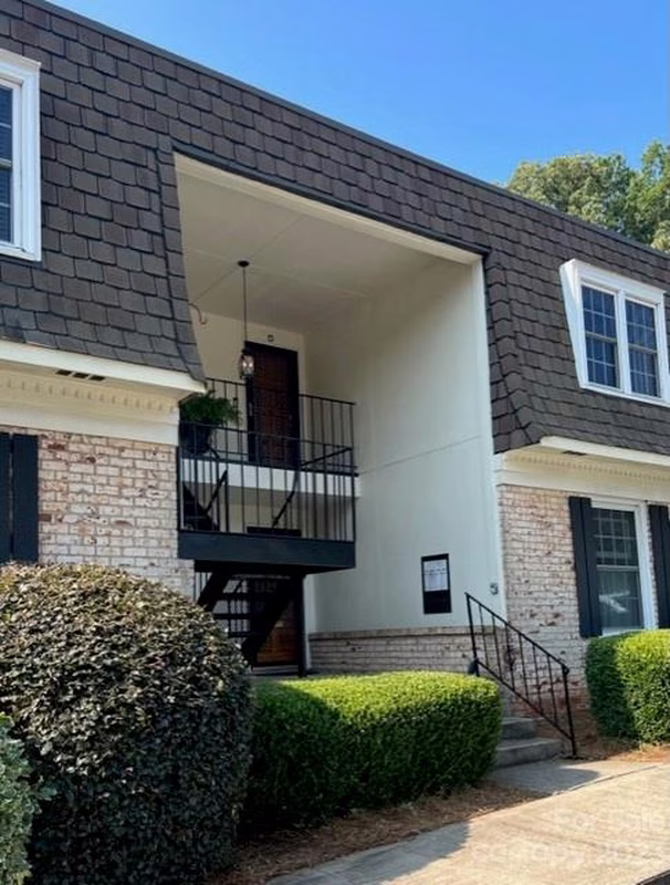 3520 Colony Road
