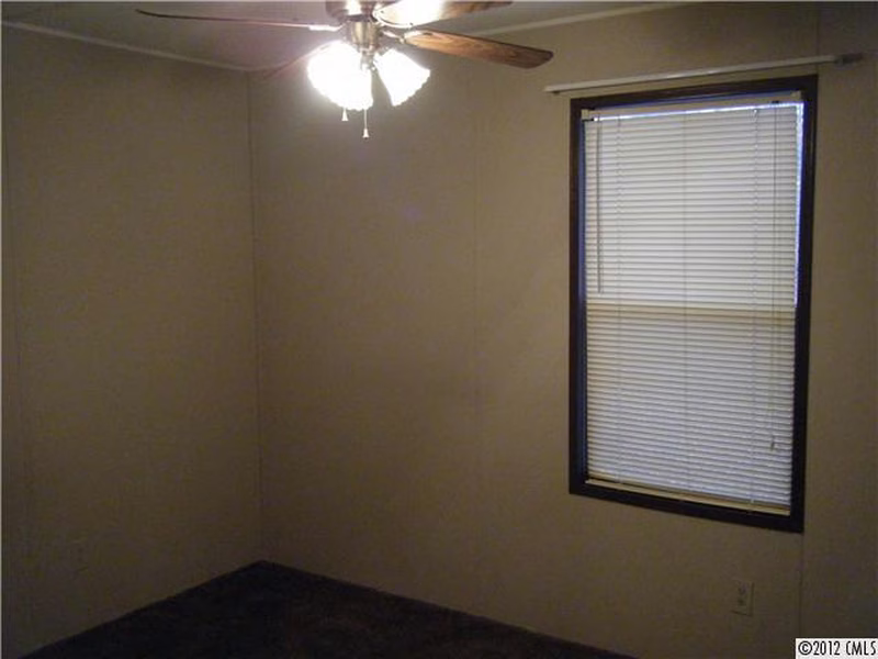 Property image 5 at 6698 Emerald Isle Drive, Sherrills Ford, NC 28673