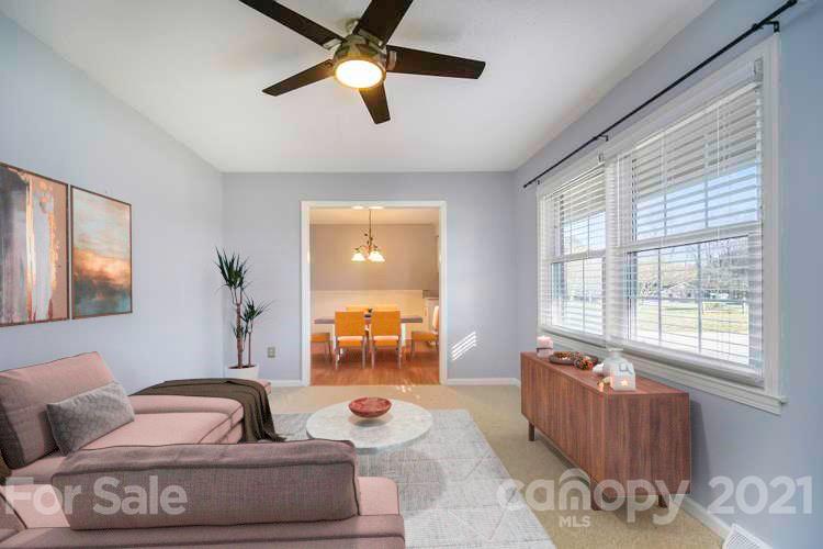 Property image 2 of 1604 Caromar Place in Taymor, Concord, NC 28027