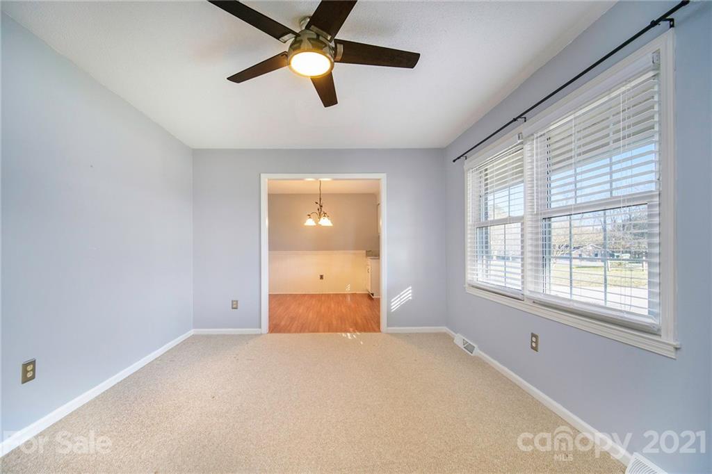 Property image 5 of 1604 Caromar Place in Taymor, Concord, NC 28027