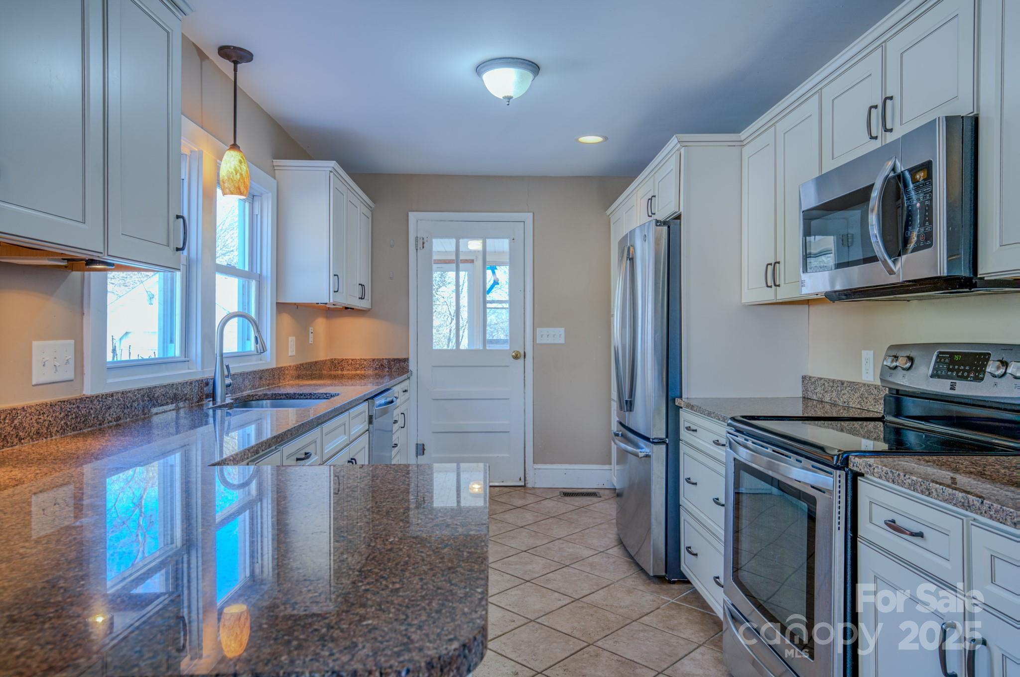 Property image 3 of 302 Wilson Avenue in Grovemont, Swannanoa, NC 28778