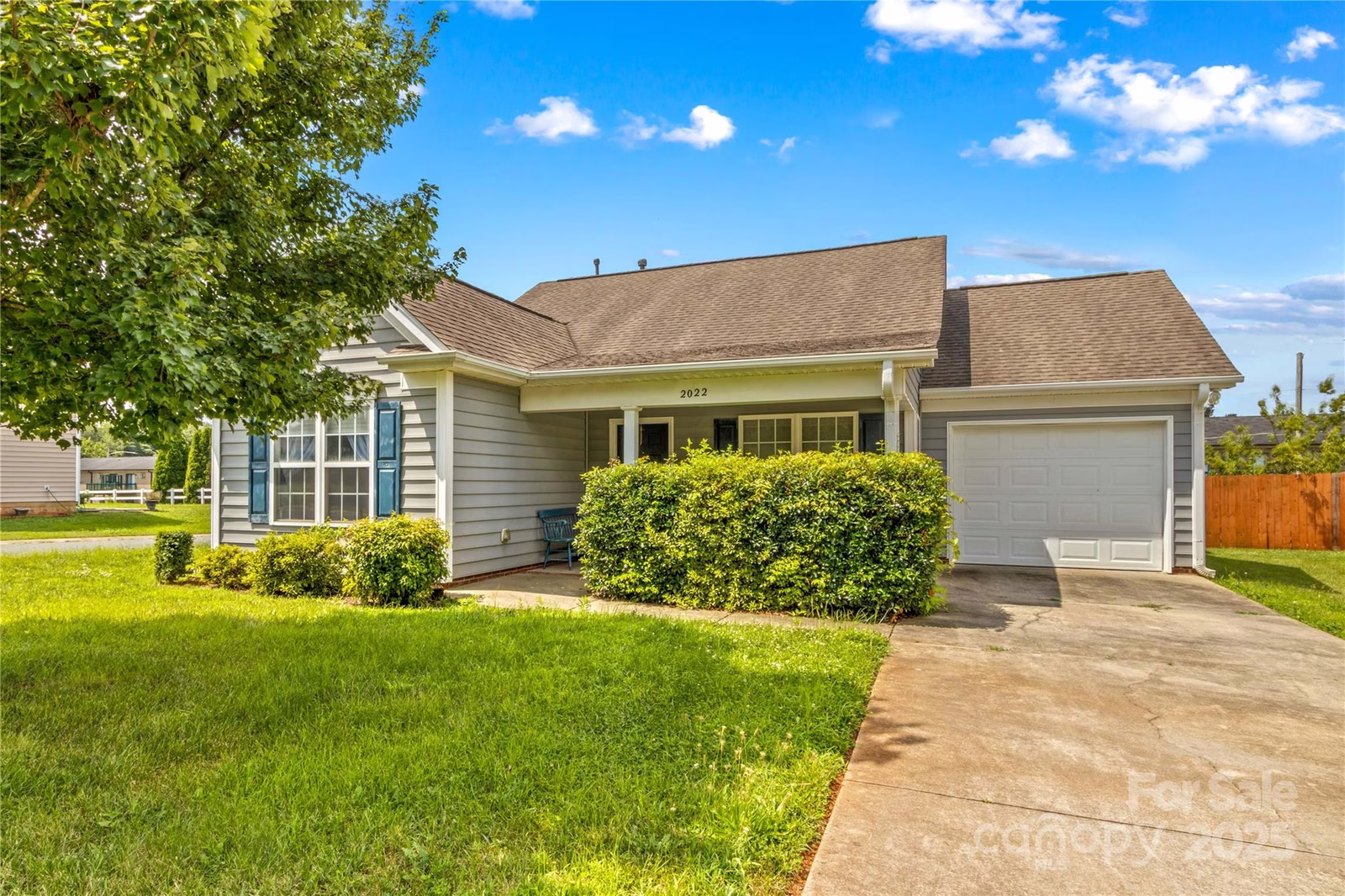 Property image 1 at 2022 Wexford Way, Statesville, NC 28625