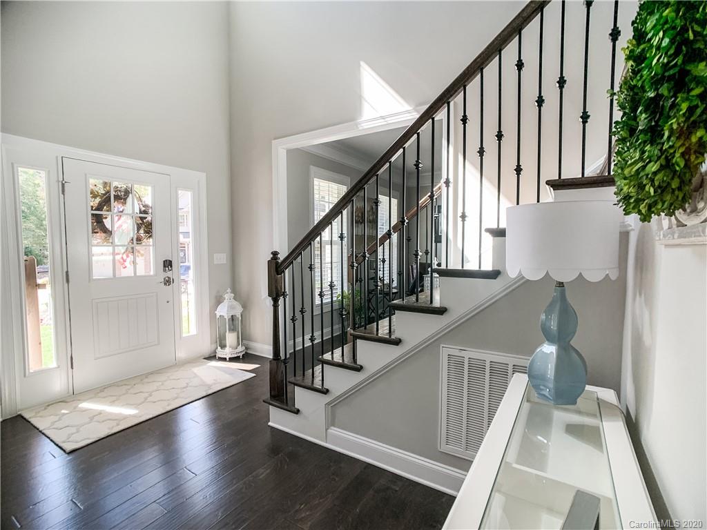 Property image 2 of 1008 Twin Pines Drive in Chestnut Place, Matthews, NC 28104