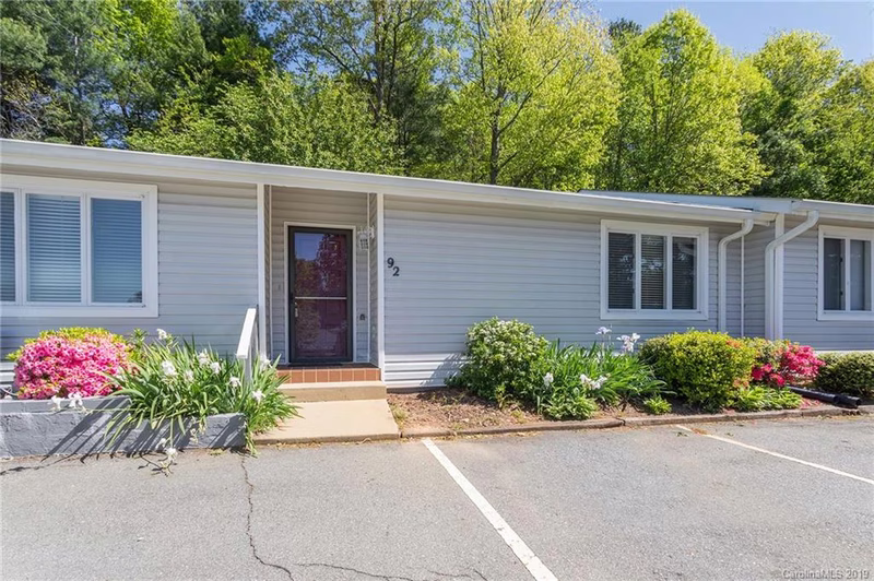 92 Hollybrook Drive