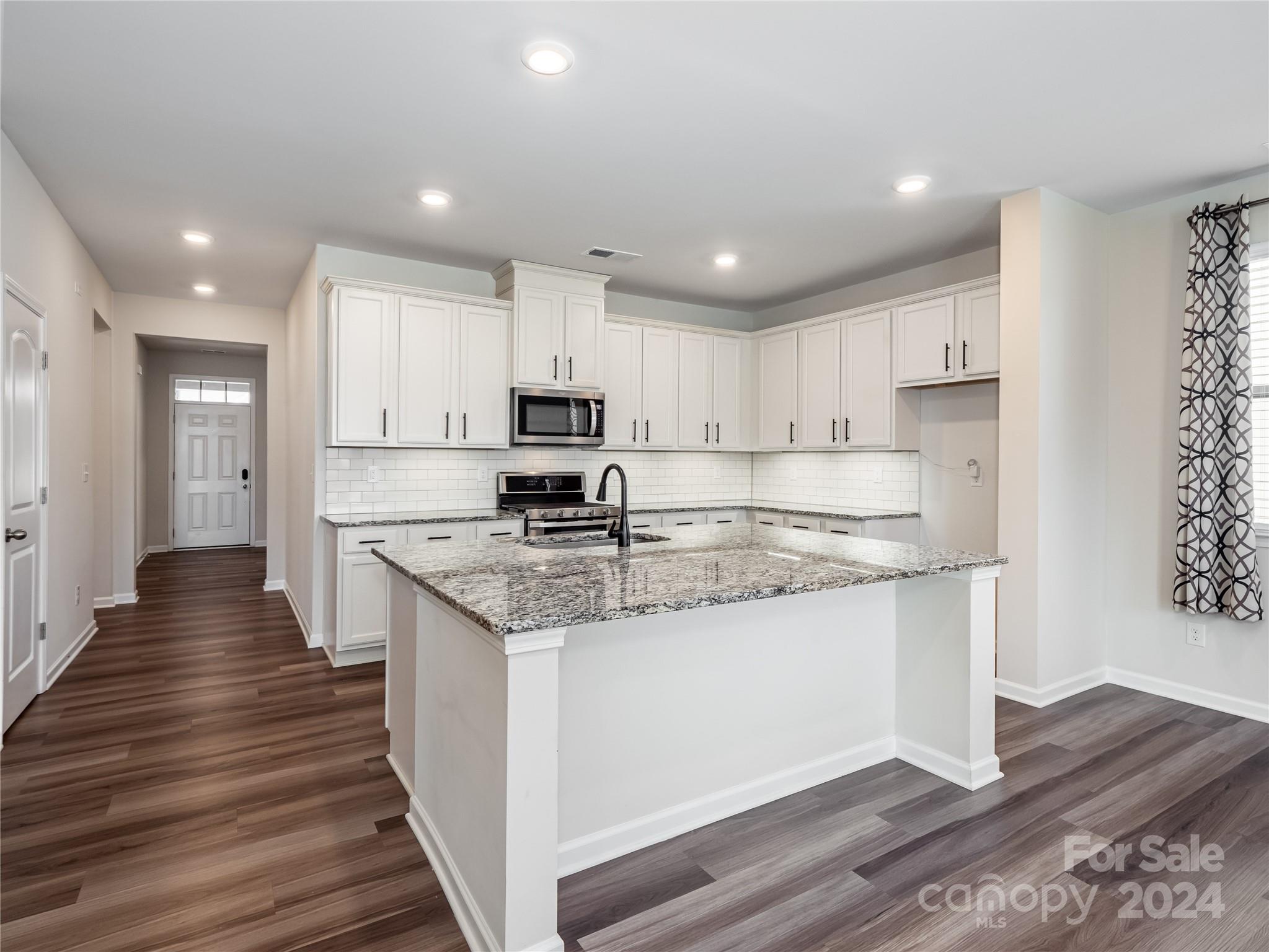 Property image 2 of 1018 Yearden Lane in Weddington Pointe, Monroe, NC 28110
