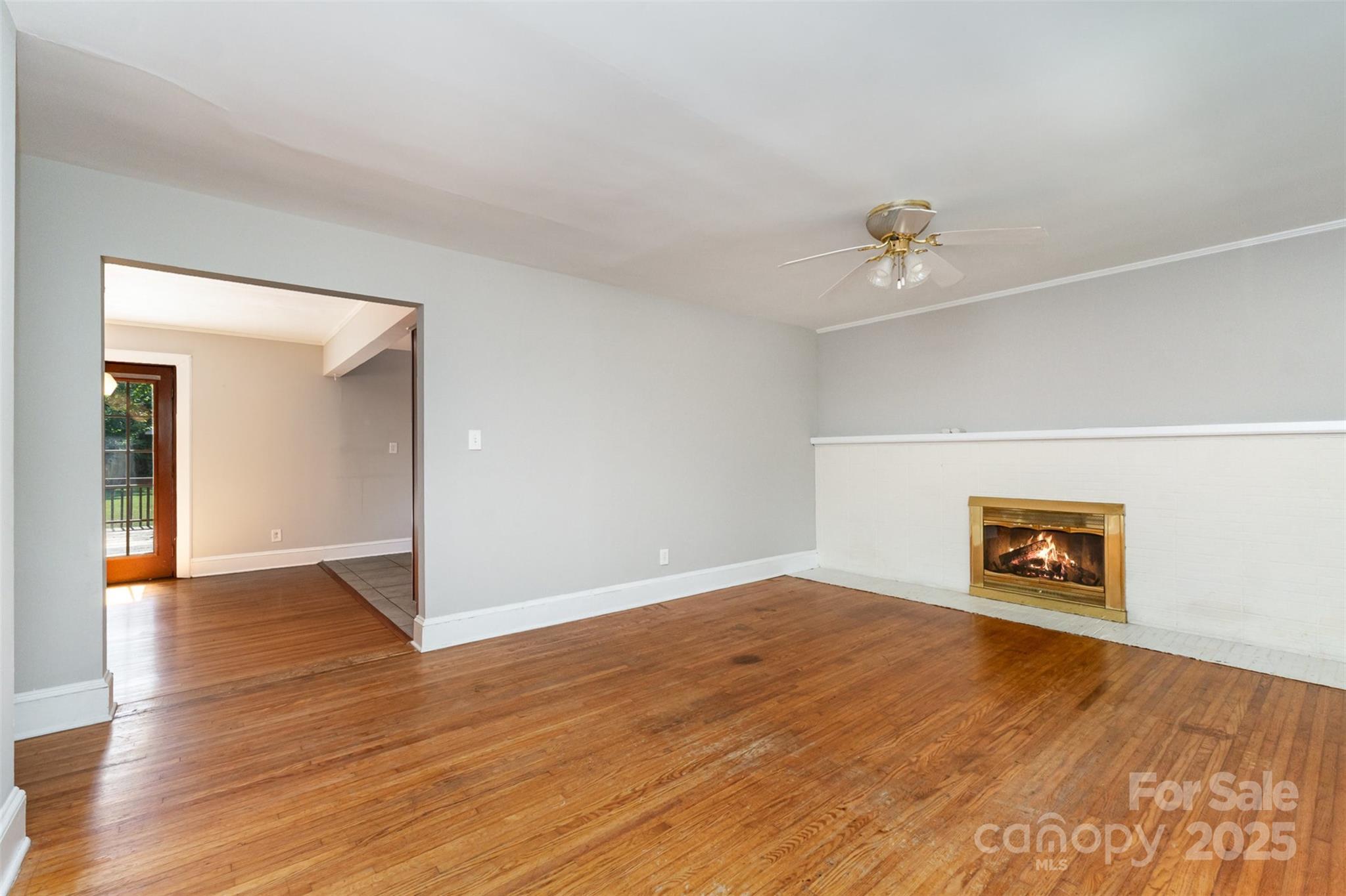 Property image 4 of 2408 Kilborne Drive in Markham Village, Charlotte, NC 28205