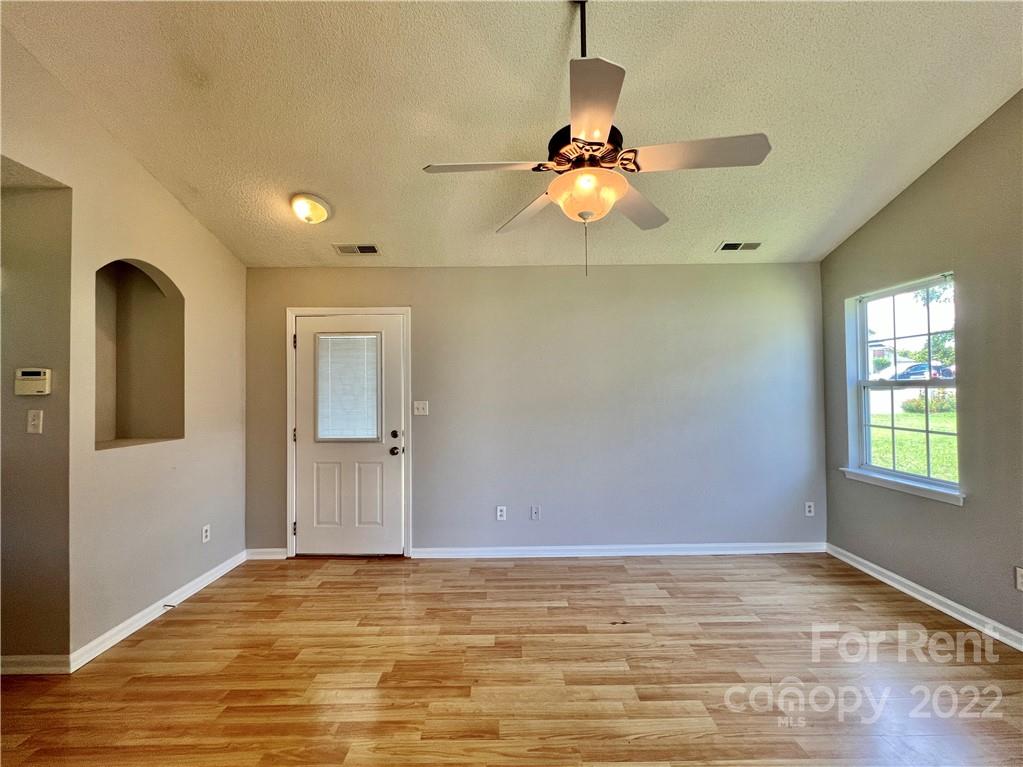 Property image 2 of 5900 Coral Ridge Lane in Alexis Pointe, Indian Trail, NC 28079