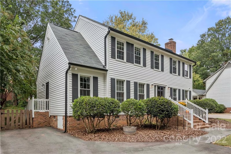 Property image 5 at 5948 Sharon Hills Road, Charlotte, NC 28210