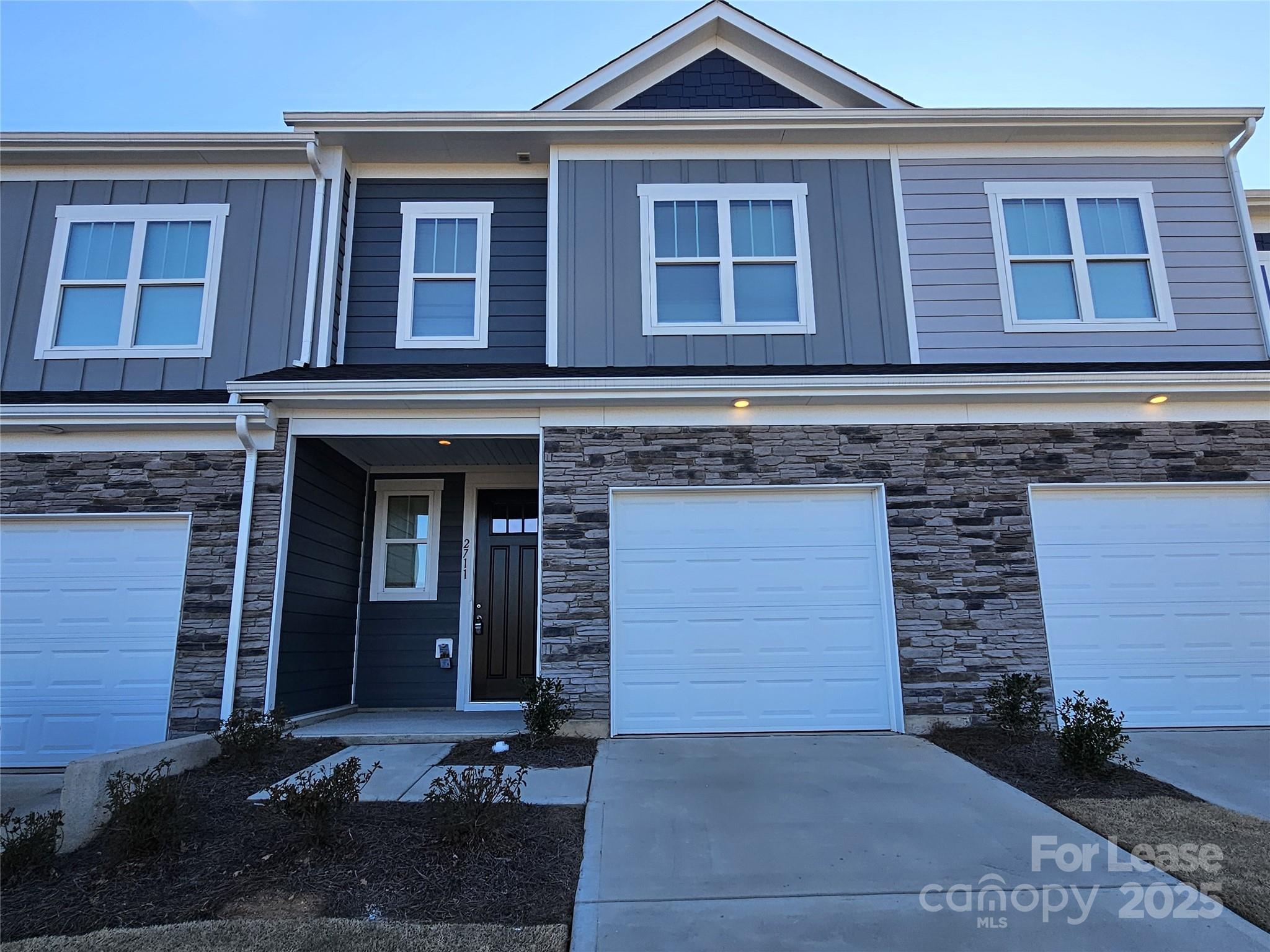 Property image 3 of 2711 Winn Mill Drive in Ruby Dixon Crossing, Gastonia, NC 28056