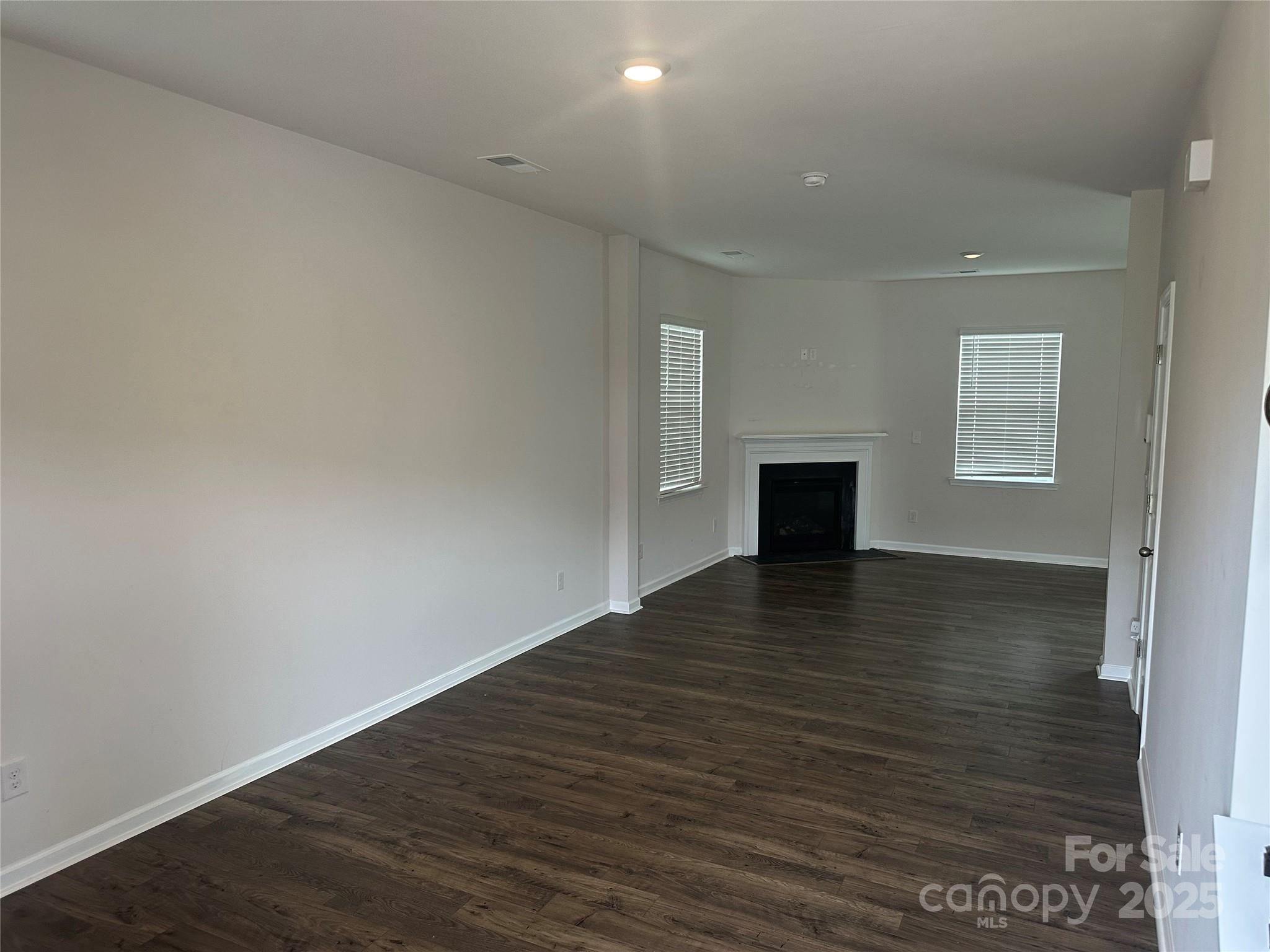 Property image 3 of 9730 Tea Garden Drive in Nolen Farm, Gastonia, NC 28056