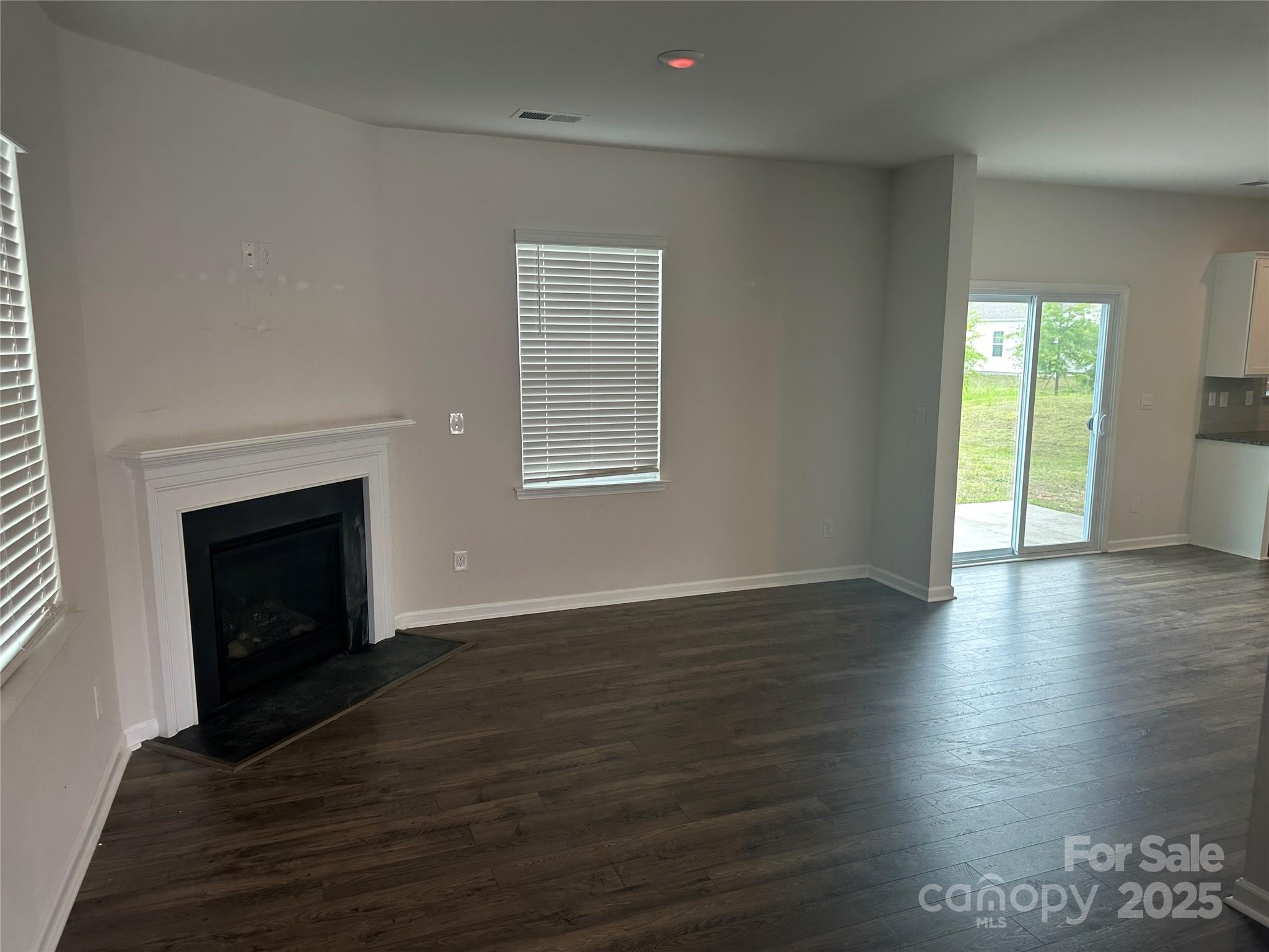 Property image 5 of 9730 Tea Garden Drive in Nolen Farm, Gastonia, NC 28056