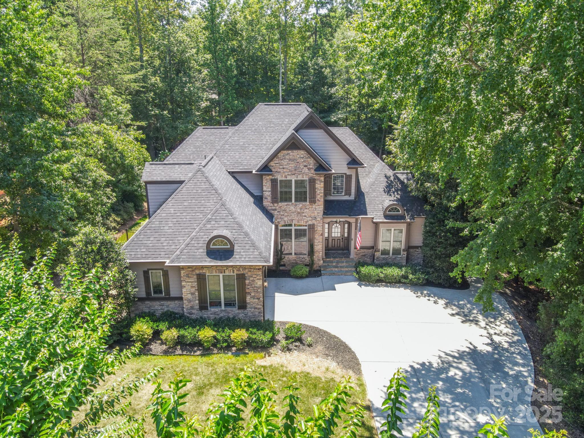 Property image 3 of 7882 Butternut Lane in Lakewood, Denver, NC 28037