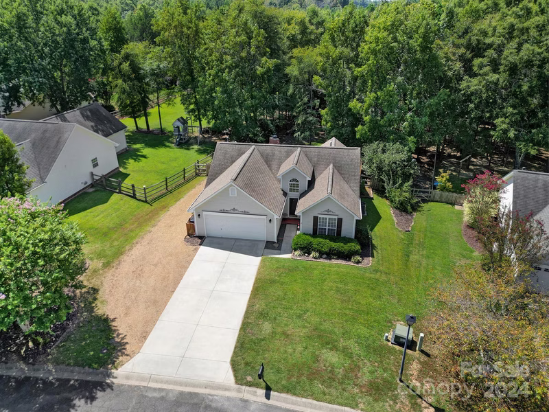 Property image 3 at 2405 Ivy Run Drive, Indian Trail, NC 28079
