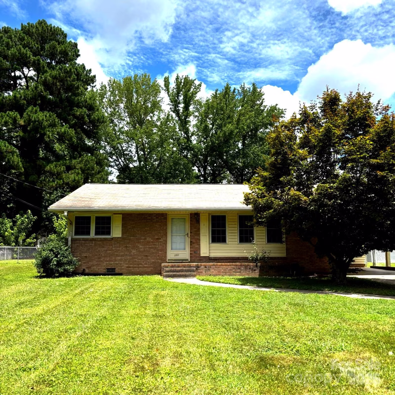 404 Sycamore Road