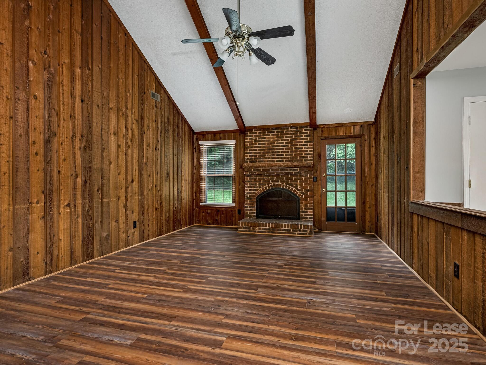 Property image 4 of 7609 King Richard Court in Birnam Woods, Charlotte, NC 28227