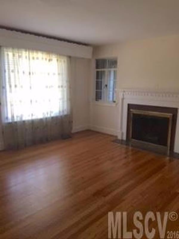 Property image 3 at 731 9th Street, Hickory, NC 28601