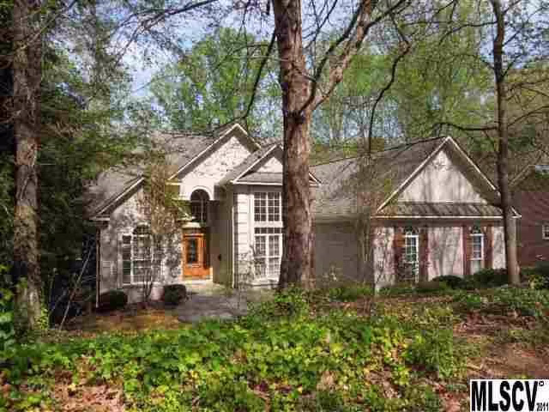 746 8th Street Drive