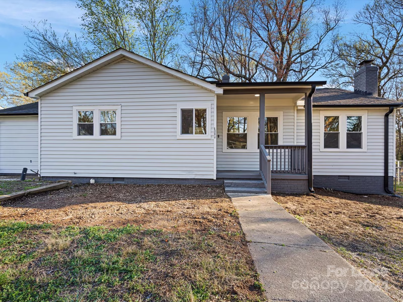 4101 Howie Circle