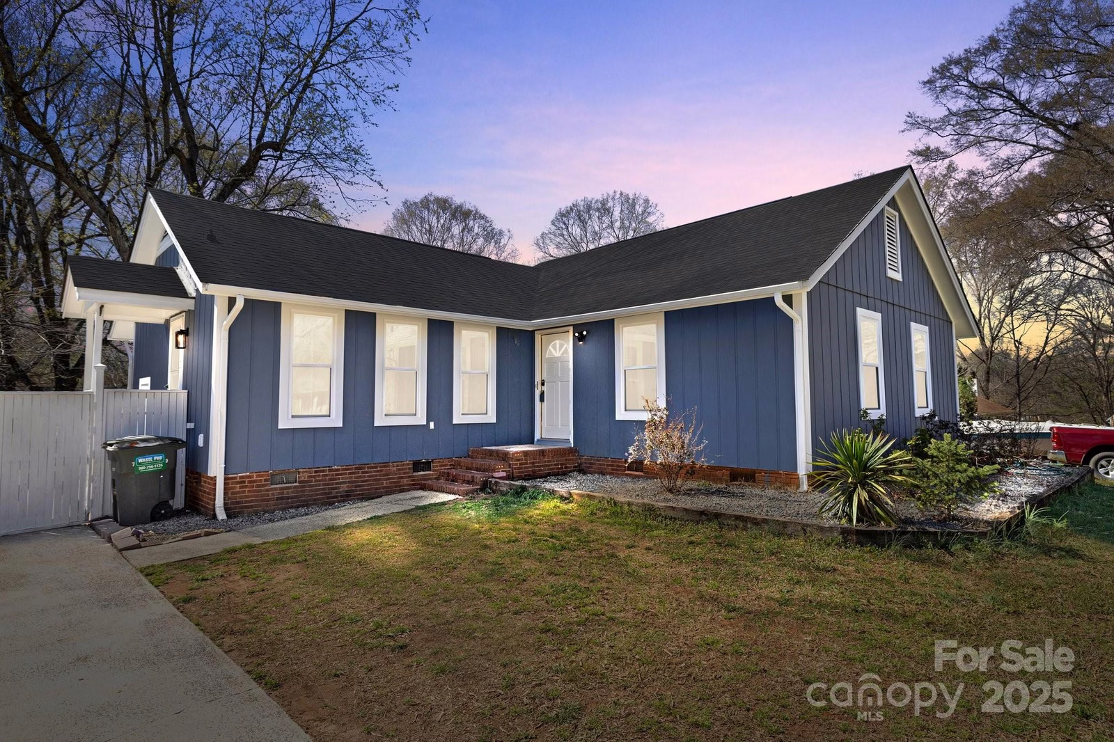 Property image 1 at 9418 Stately Oak Lane, Mint Hill, NC 28227