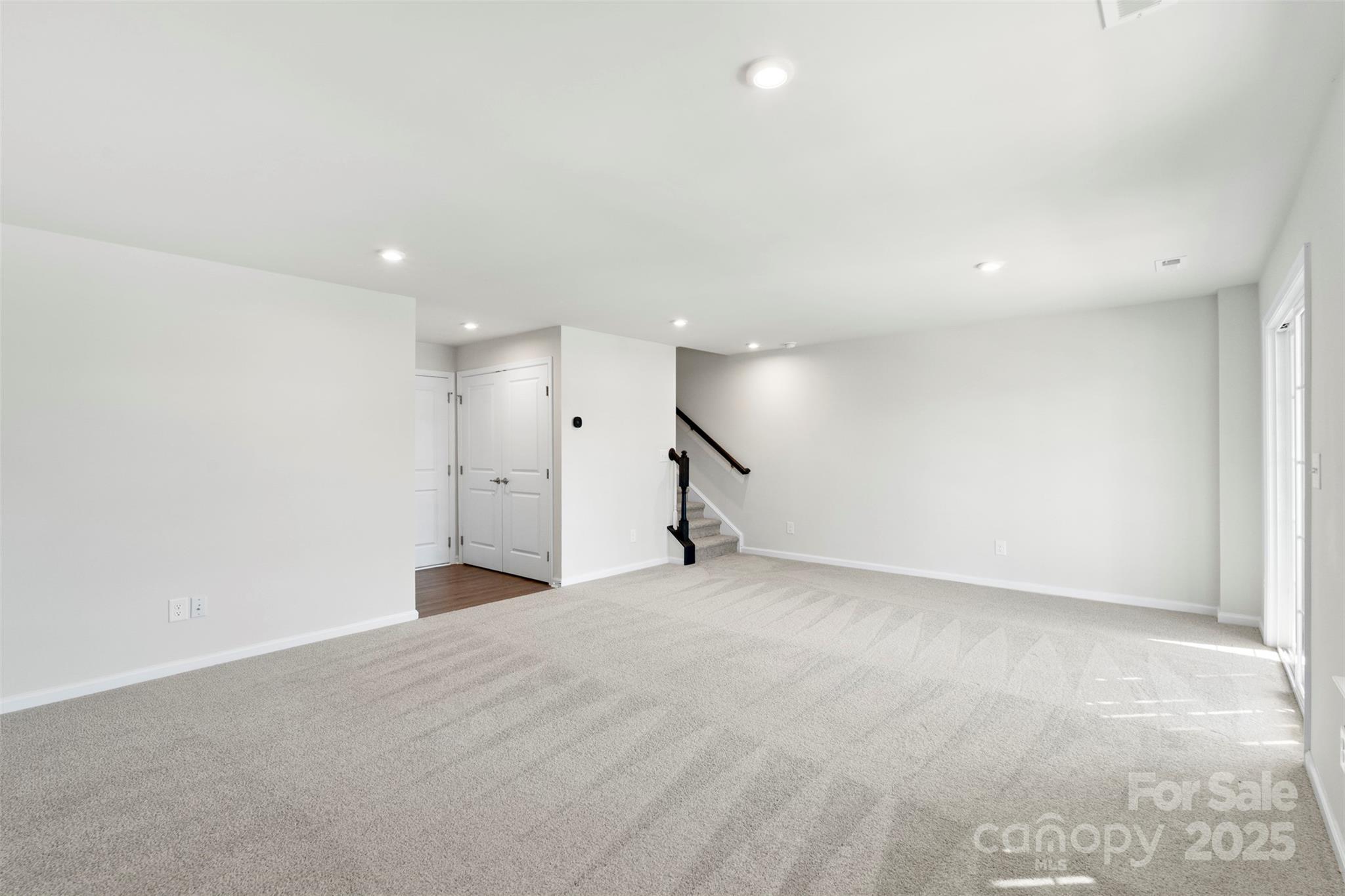Property image 5 of 408 Moondance Drive in Tupelo, Gastonia, NC 28054