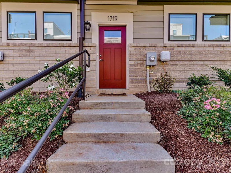 Property image 4 at 1719 Cannon View Lane, Charlotte, NC 28208