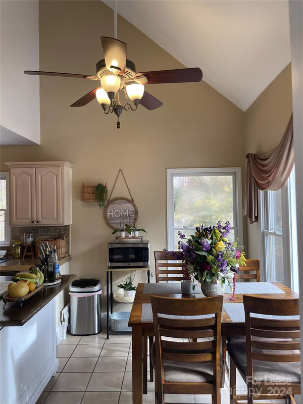 Property image 3 at 3800 Oldfield Road, Charlotte, NC 28226