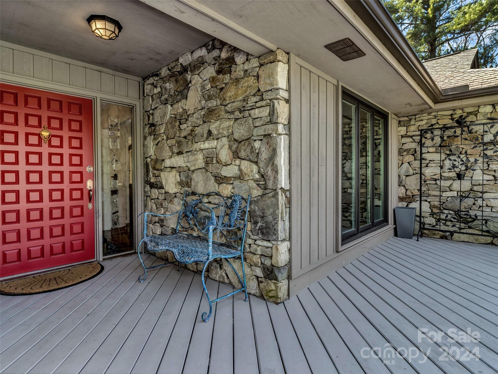 Property image 3 of 69 Mimosa Way in Timber Creek, Hendersonville, NC 28739