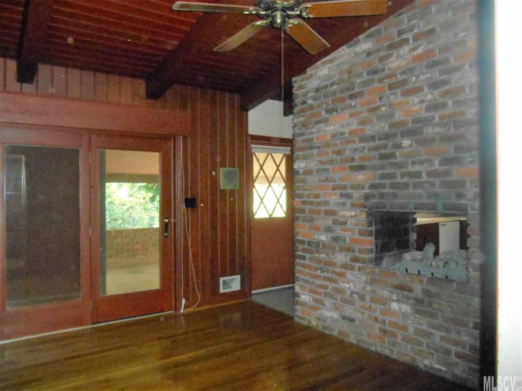 Property image 4 of 412 Tremont Circle in Tremont Park, Lenoir, NC 28645
