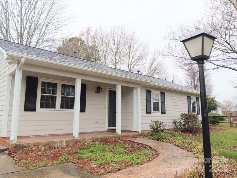 5105 Chelsey Lane