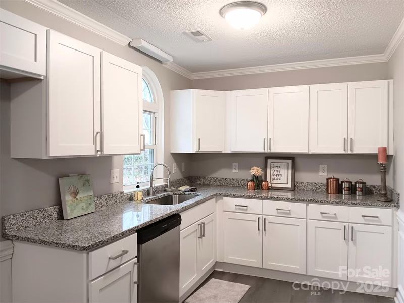 Property image 3 at 5105 Chelsey Lane, Monroe, NC 28110