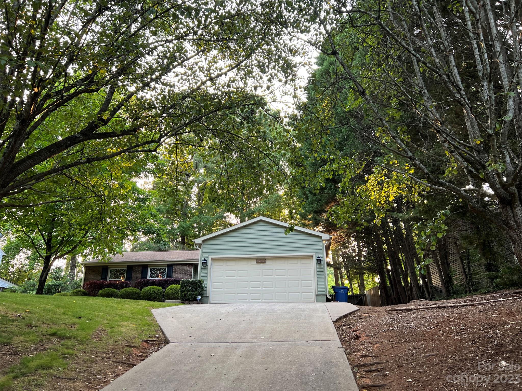 Property image 3 of 7001 Wooden Rail Lane in Lawyers Station, Mint Hill, NC 28227