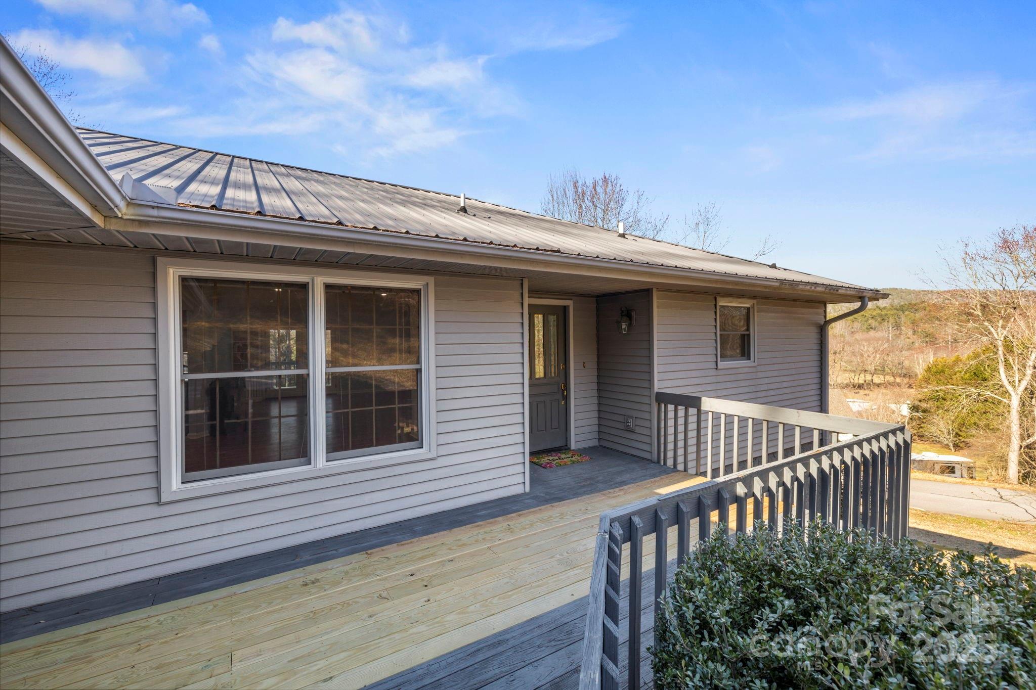 Property image 3 of 30 Hubbard Circle in Little River Ranch, Penrose, NC 28766
