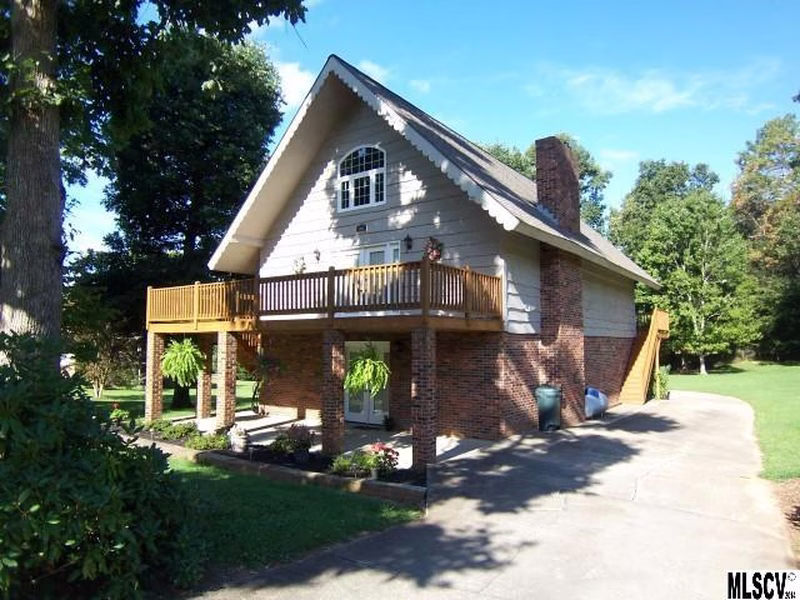 206 Merrywood Drive