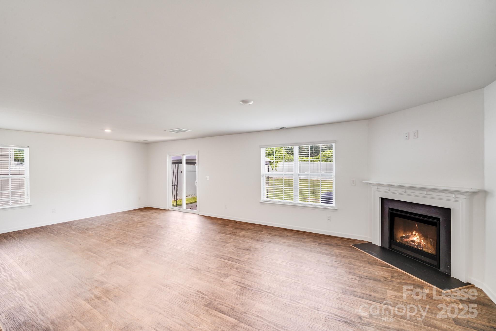 Property image 2 of 3255 Winesap Drive in Apple Creek, Dallas, NC 28034