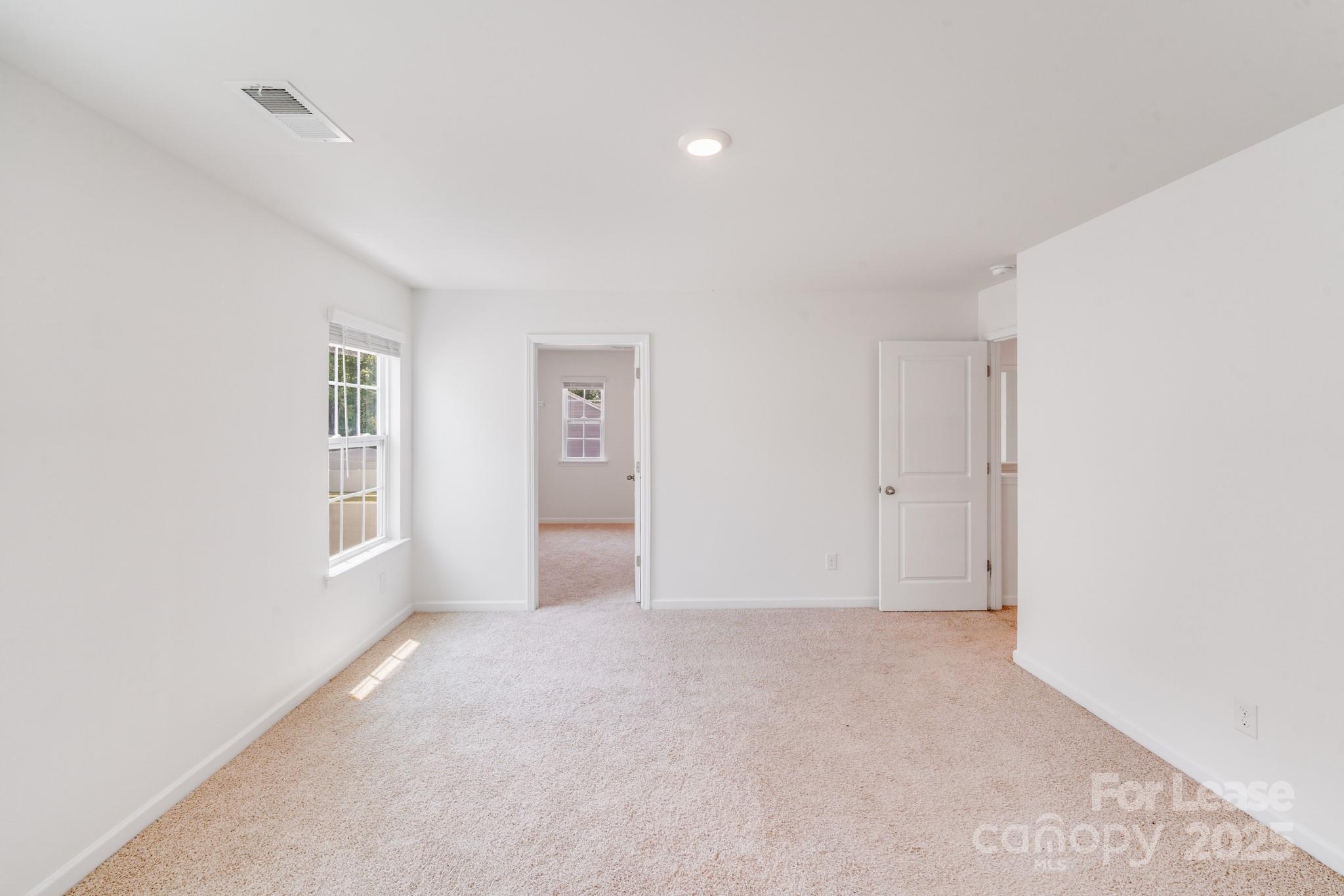Property image 4 of 3255 Winesap Drive in Apple Creek, Dallas, NC 28034
