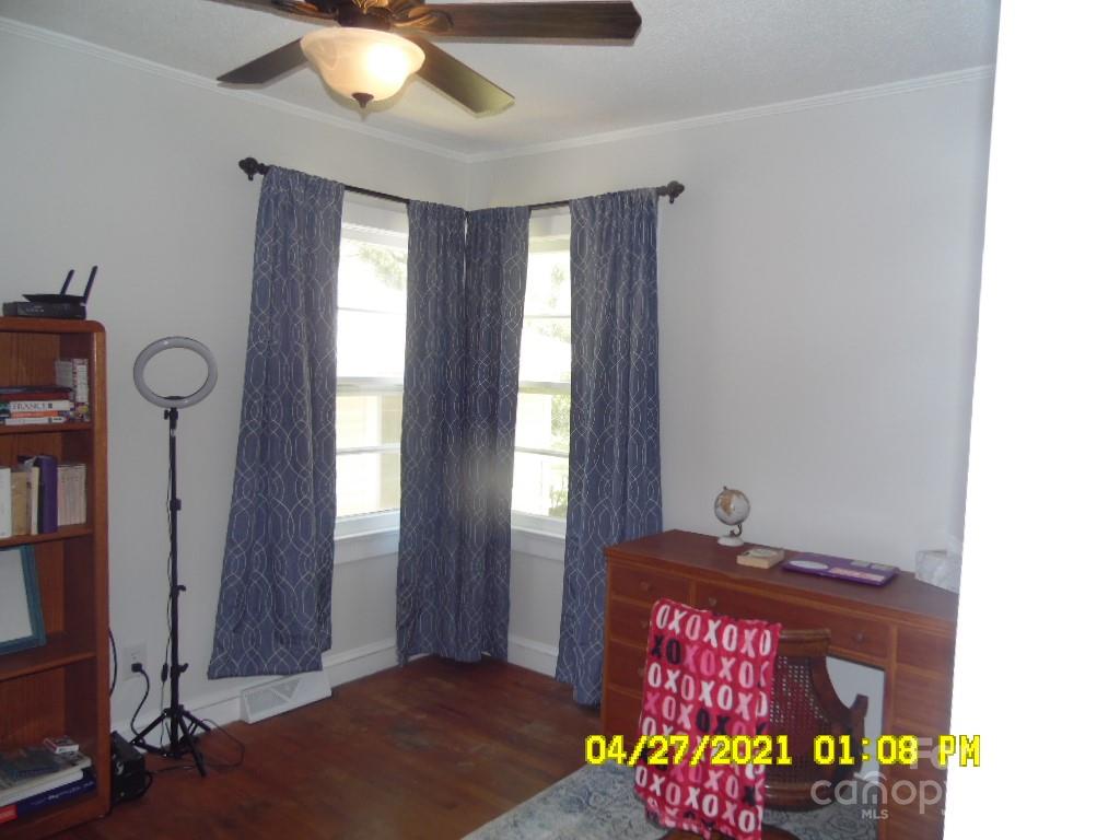 Property image 4 of 721 Sharpe Street in Park Place, Statesville, NC 28677