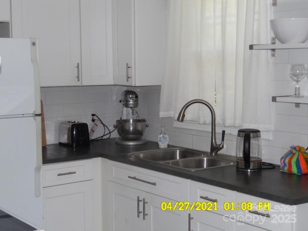 Property image 5 of 721 Sharpe Street in Park Place, Statesville, NC 28677