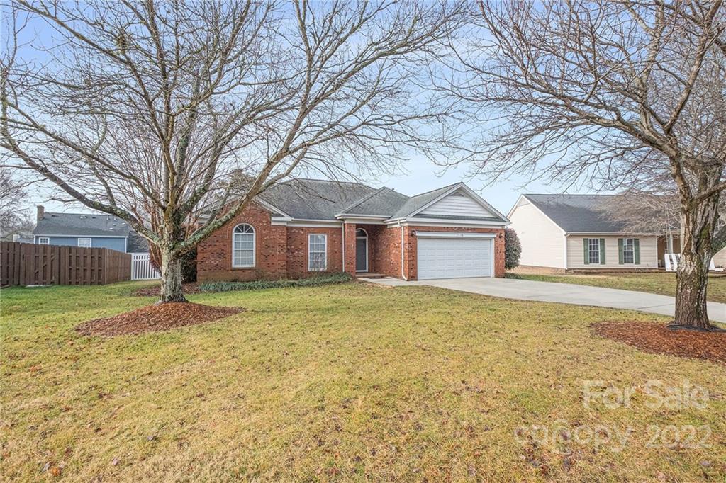 Property image 4 of 1974 Stratton Court in Stonewyck, Kannapolis, NC 28081
