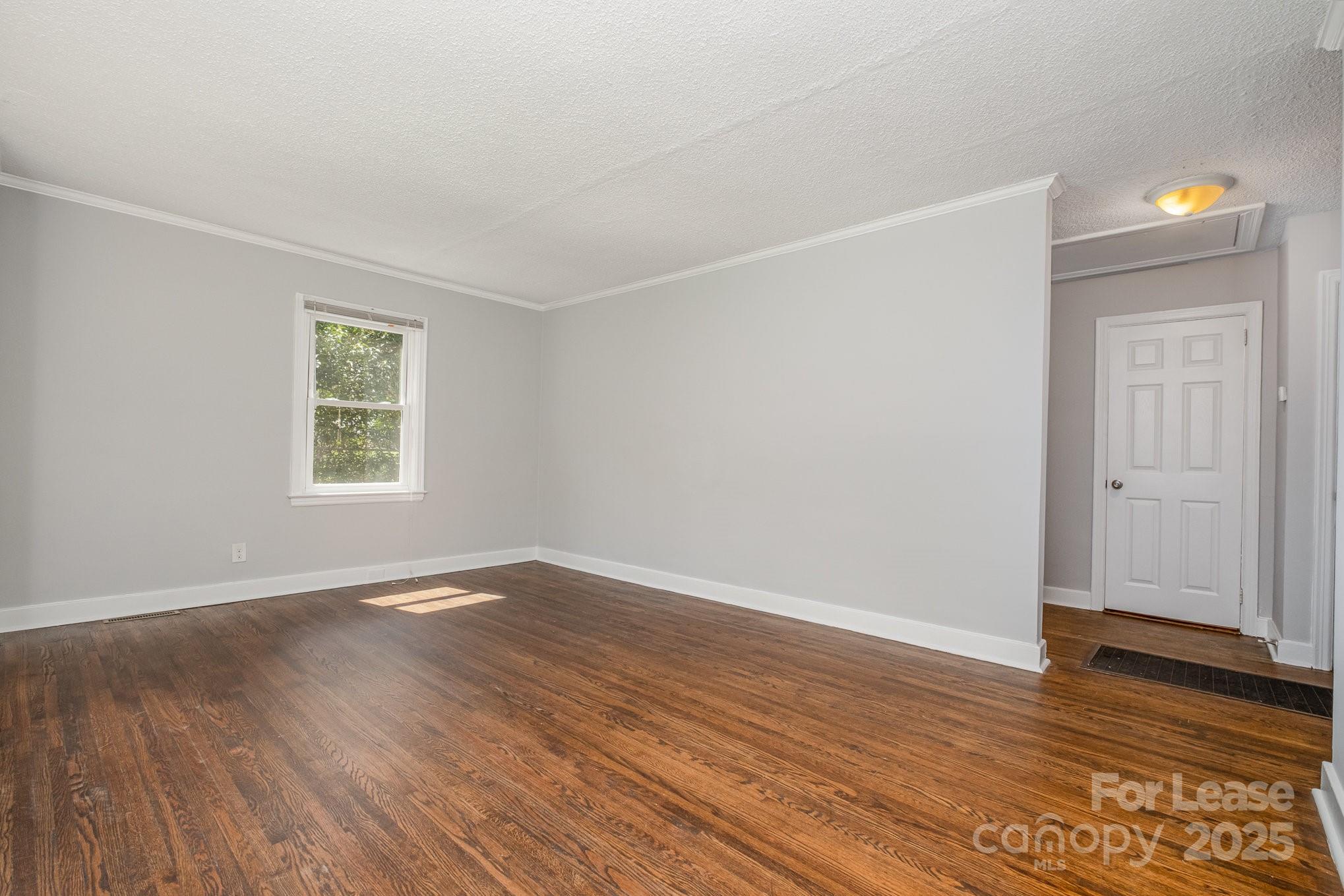 Property image 2 of 2315 Bancroft Street in Graham Heights, Charlotte, NC 28206