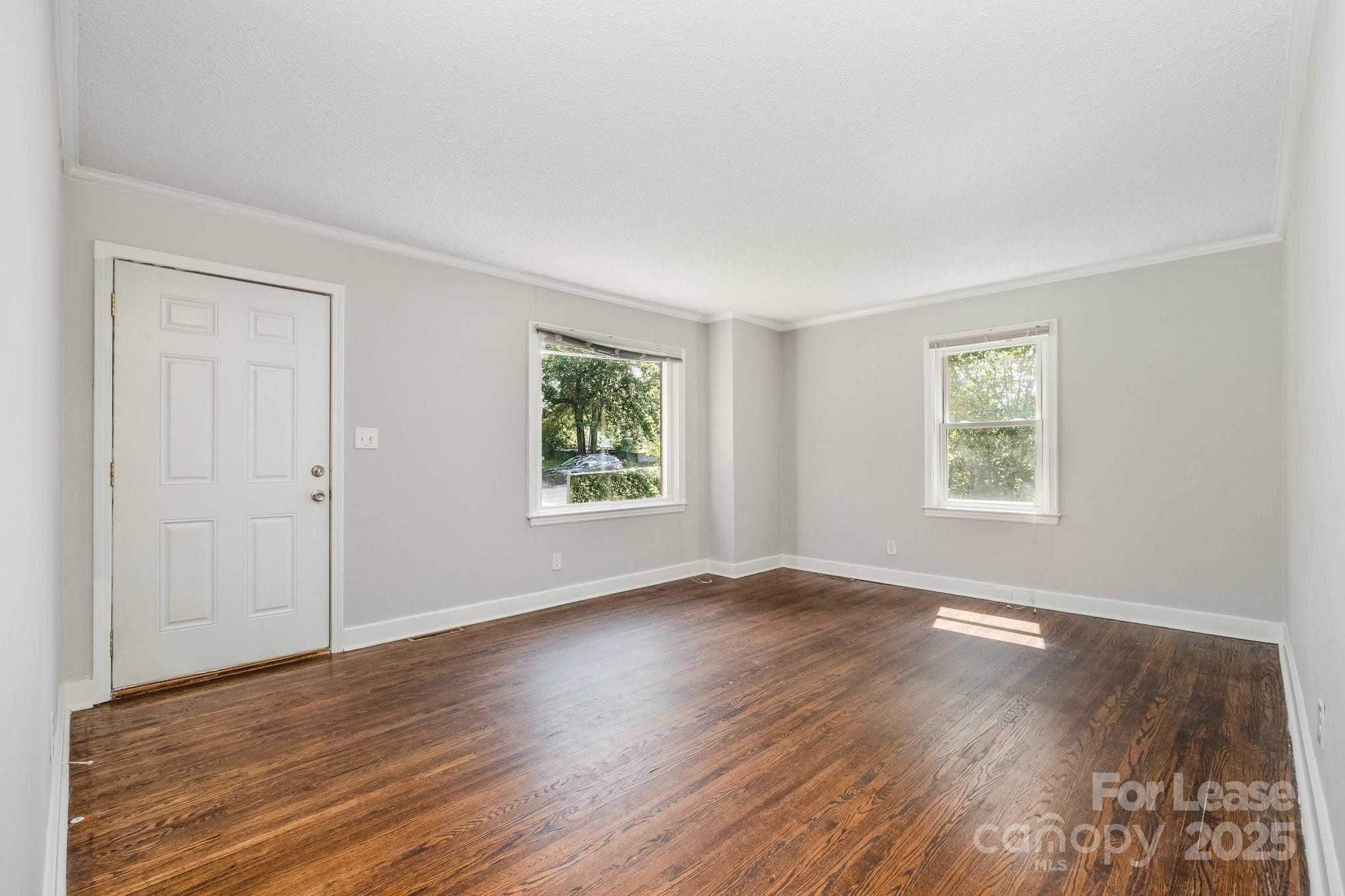 Property image 3 of 2315 Bancroft Street in Graham Heights, Charlotte, NC 28206