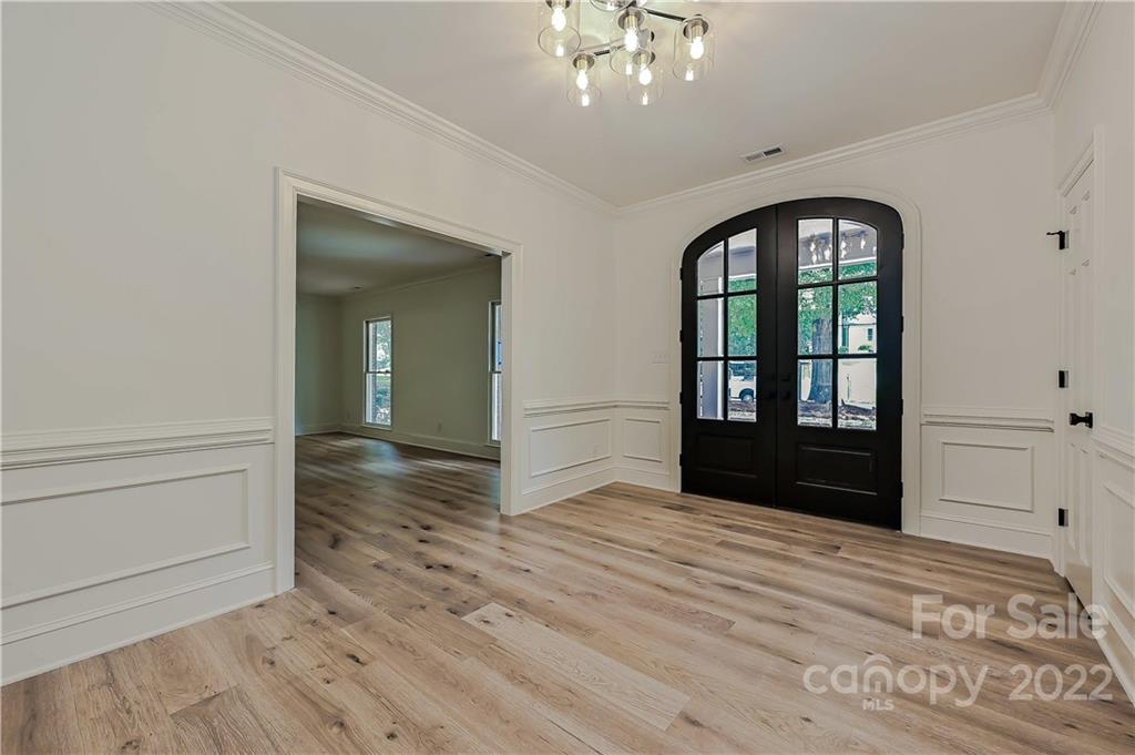 Property image 3 of 3752 Larkston Drive in Kingswood, Charlotte, NC 28226