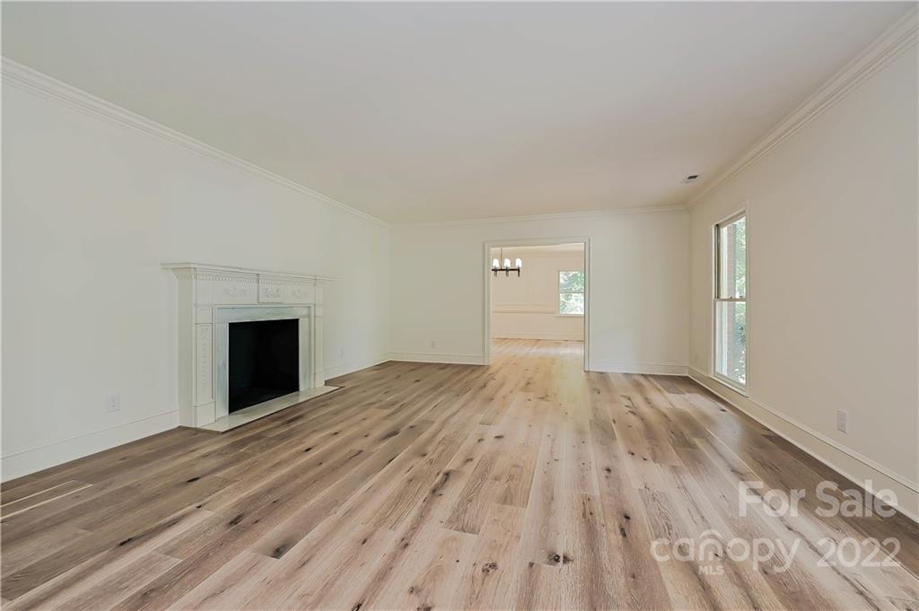 Property image 4 of 3752 Larkston Drive in Kingswood, Charlotte, NC 28226