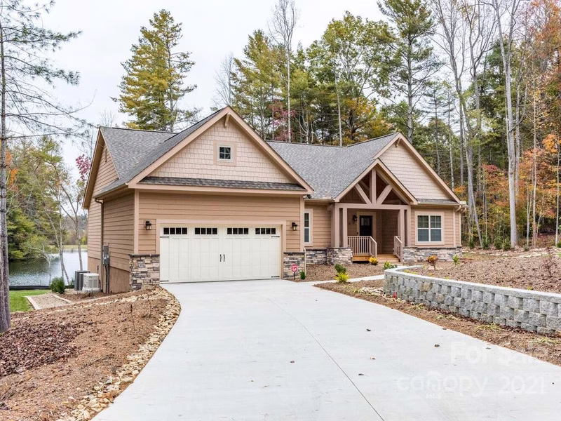 Property image 3 at 24 Mountain Lake Drive, Hendersonville, NC 28739