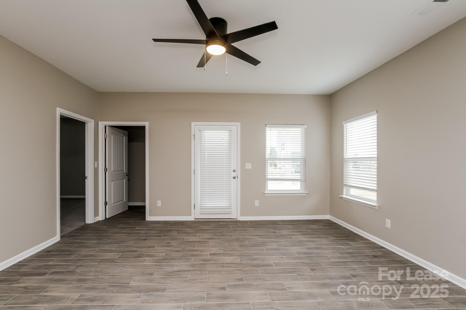 Property image 4 of 803 Foxmeade Court in Reserve at the Country Club, Salisbury, NC 28144