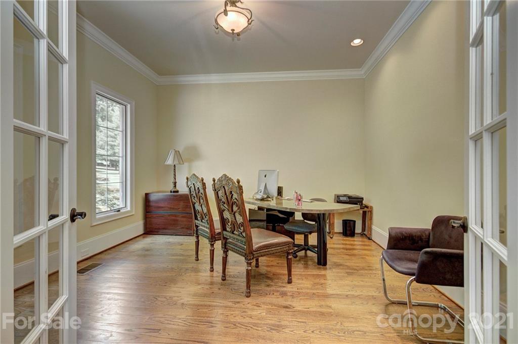 Property image 4 of 705 Beauhaven Lane in Chatelaine, Waxhaw, NC 28173